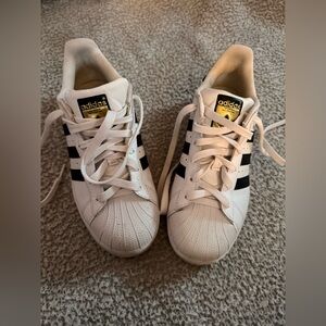 Adidas Superstar White/Black Shell Toe Sneakers Women’s Size 6